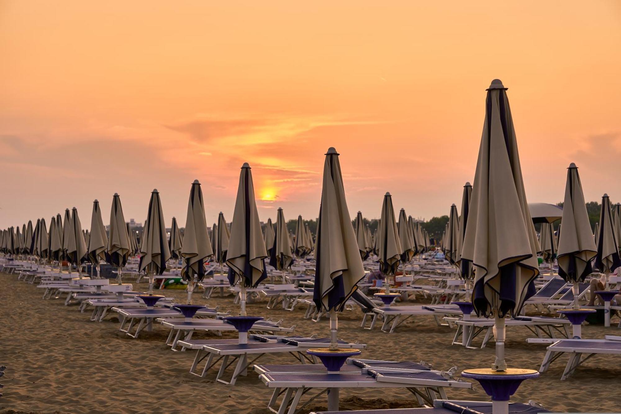 Welcoming Flat With Private Garden - Beahost Bibione